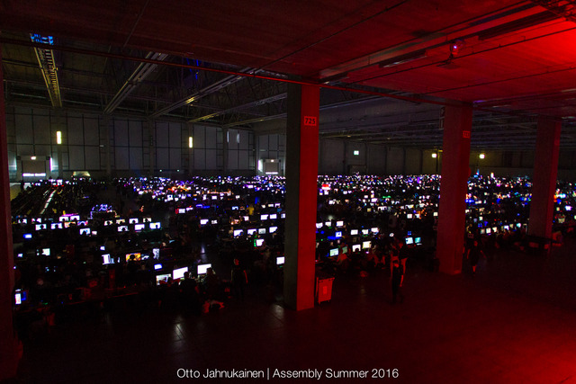 OttoJahnukainen_ASMS2016-46.jpg by Perjantai