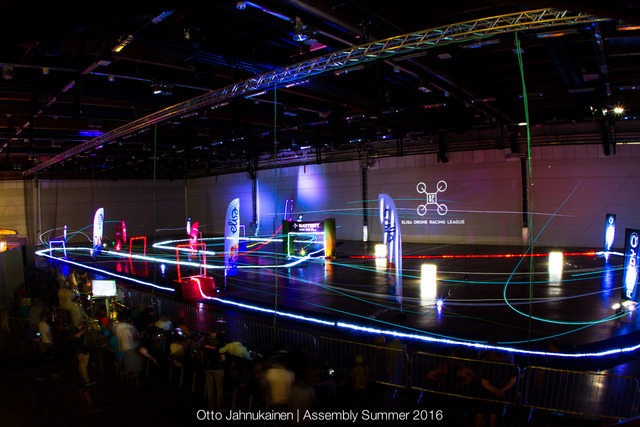 OttoJahnukainen_ASMS2016-49.jpg by Perjantai