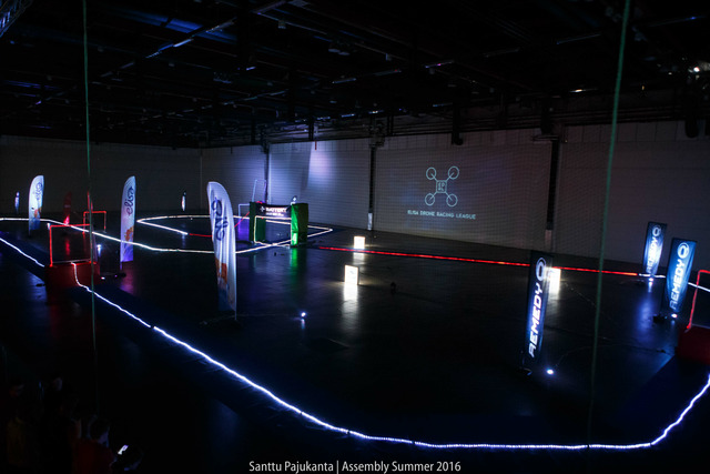SanttuPajukanta-ASMS2016-0139.jpg by Perjantai