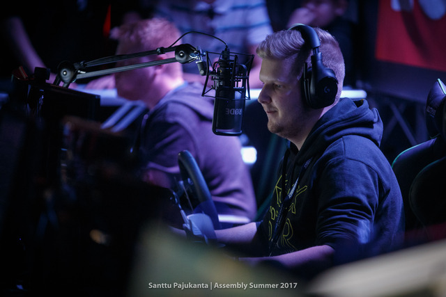 ASMS2017-SanttuPajukanta-0299.jpg by Lauantai