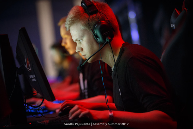 ASMS2017-SanttuPajukanta-0306.jpg by Lauantai