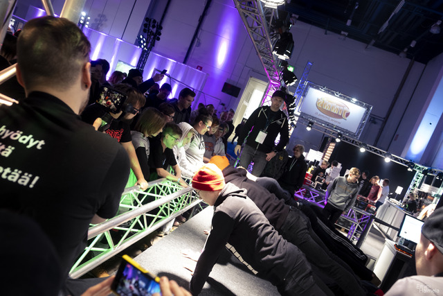 ASM-WINTER19-EmmiHalmela-DSCF1637.jpg by Perjantai